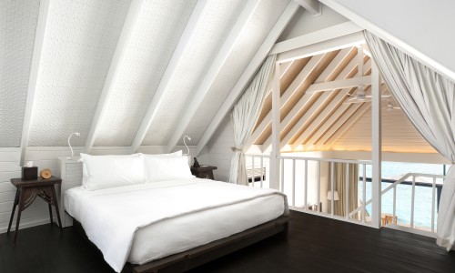 Dhoni Loft Water Villa